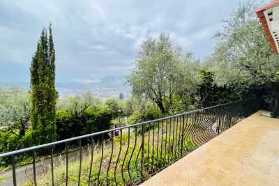 Appartement &agrave; louer &agrave; NICE Pasteur - 3 pi&egrave;ces - 81 m&sup2; 