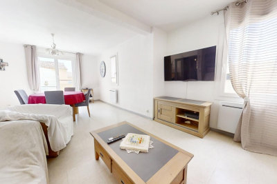 Appartement &agrave; vendre &agrave; SIX-FOURS-LES-PLAGES  - 3 pi&egrave;ces - 66 m&sup2; 