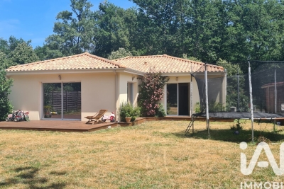 Maison &agrave; vendre &agrave; LE PIAN-MEDOC Arlac 1 - 5 pi&egrave;ces - 120 m&sup2; 