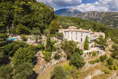 Maison &agrave; vendre &agrave; NICE  - 14 pi&egrave;ces - 650 m&sup2; 