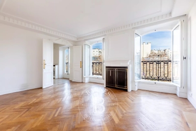 Appartement &agrave; vendre &agrave; PARIS 17EME Saint-Germain l'Auxerrois 1 - 6 pi&egrave;ces - 186 m&sup2; 