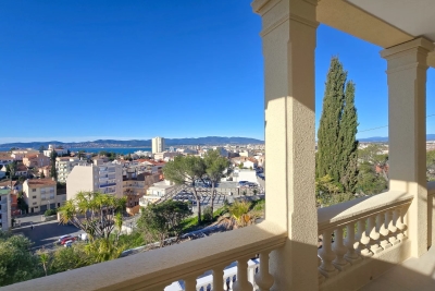 Maison &agrave; vendre historique st raphael 