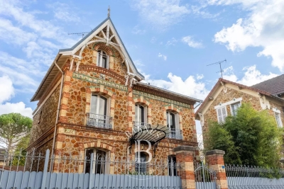 Maison &agrave; vendre &agrave; VERSAILLES  - 7 pi&egrave;ces - 248 m&sup2; 