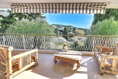 Appartement &agrave; vendre &agrave; LE CANNET  - 3 pi&egrave;ces - 101 m&sup2; 