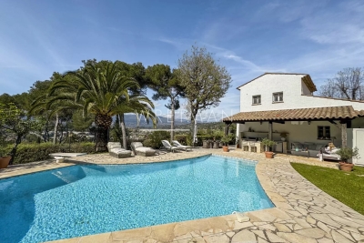 Maison &agrave; vendre &agrave; MOUGINS  - 6 pi&egrave;ces - 164 m&sup2; 