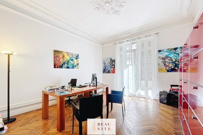 Apartment for sale in NICE  - 5 rooms - 134 m&sup2; 