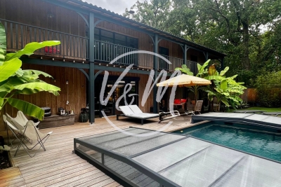 Maison &agrave; vendre &agrave; LANTON  - 8 pi&egrave;ces - 280 m&sup2; 