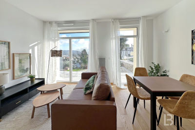 Appartement &agrave; vendre dernier etagent alpes maritimes 