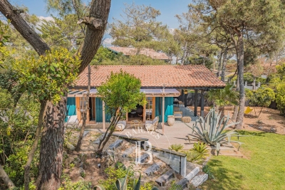 Villa à Cap Ferret &agrave; louer à partir de 4 550 € / semaine, Photo 1