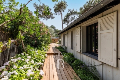 Villa à Cap Ferret &agrave; louer à partir de 10 250 € / semaine, Photo 11