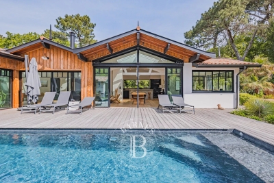 Villa à Pyla sur Mer &agrave; louer à partir de 7 450 € / semaine, Photo 2