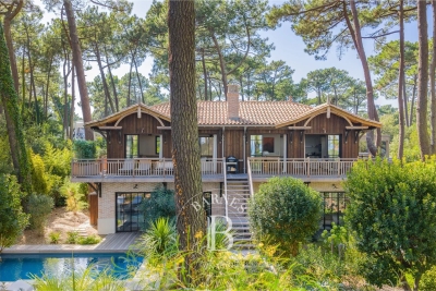 Villa à Cap Ferret &agrave; louer à partir de 12 500 € / semaine, Photo 2