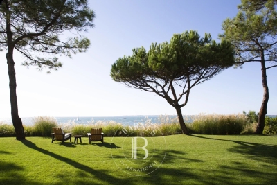 Villa à Pyla sur Mer &agrave; louer à partir de 69 600 € / semaine, Photo 2