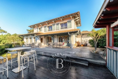 Villa à Pyla sur Mer &agrave; louer à partir de 10 275 € / semaine, Photo 4