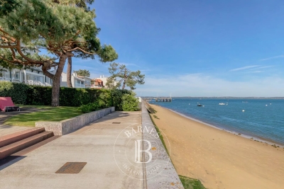 Villa à Arcachon &agrave; louer à partir de 4 115 € / semaine, Photo 4