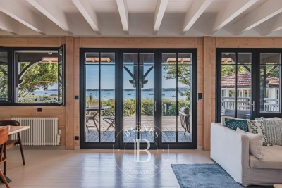 Villa in Cap Ferret for rental from 11 000 € / week, Photo 9