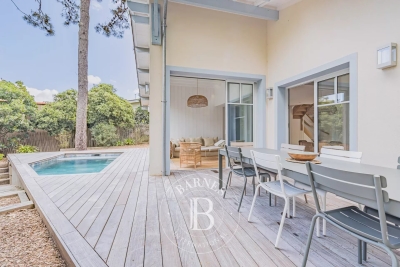 Villa in Cap Ferret for rental from 4 660 € / week, Photo 1
