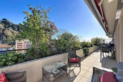 Appartement &agrave; vendre &agrave; MENTON  - 4 pi&egrave;ces - 86 m&sup2; 