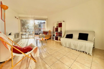 Appartement &agrave; vendre &agrave; ST-AYGULF  - 1 pi&egrave;ces - 29 m&sup2; 