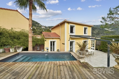 Maison &agrave; vendre &agrave; EZE  - 4 pi&egrave;ces - 104 m&sup2; 