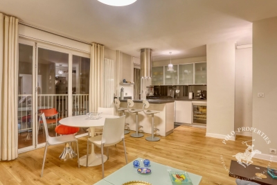 Appartement &agrave; louer &agrave; PARIS 15EME Pont de Flandre - 3 pi&egrave;ces - 67 m&sup2; 