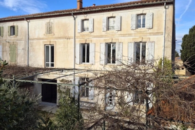 Maison &agrave; vendre &agrave; GRAVESON  - 9 pi&egrave;ces - 205 m&sup2; 