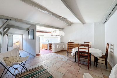 House for sale in APT  - 4 rooms - 136 m&sup2; 