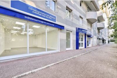 Commerce &agrave; vendre &agrave; ANTIBES Centre - 1 pi&egrave;ces - 54 m&sup2; 