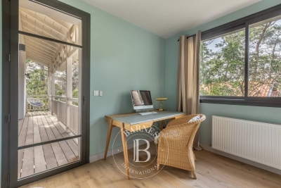 Villa à Arcachon &agrave; louer à partir de 4 450 € / semaine, Photo 13