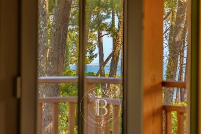 Villa in Cap Ferret for rental from 14 400 € / week, Photo 18