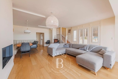 Villa à Arcachon &agrave; louer à partir de 7 015 € / semaine, Photo 5