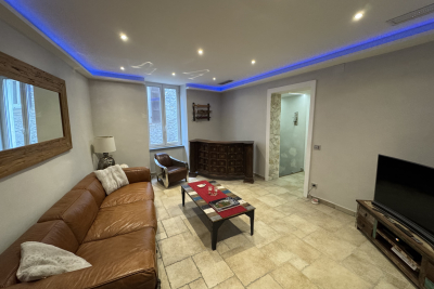 Appartement &agrave; louer &agrave; LA TURBIE  - 2 pi&egrave;ces - 72 m&sup2; 