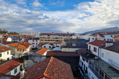 Appartement &agrave; vendre &agrave; ST-JEAN-DE-LUZ  - 6 pi&egrave;ces - 114 m&sup2; 