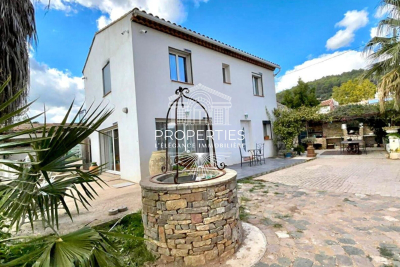 Maison &agrave; vendre &agrave; immobilier CARNOULES  - 5 pi&egrave;ces - 160 m&sup2; 