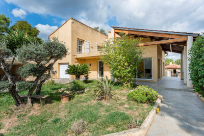 Maison &agrave; vendre &agrave; AUBAGNE Vaufreges-Leon Lachamp - 6 pi&egrave;ces - 200 m&sup2; 