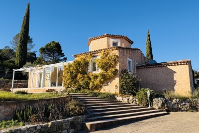 Maison &agrave; vendre &agrave; COTIGNAC  - 5 pi&egrave;ces - 107 m&sup2; 