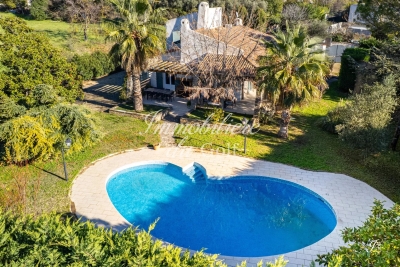 Maison &agrave; vendre &agrave; MARSEILLE 11EME  - 5 pi&egrave;ces - 215 m&sup2; 