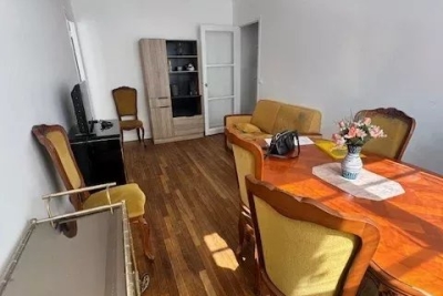 Appartement &agrave; louer &agrave; PARIS 17EME  - 2 pi&egrave;ces - 45 m&sup2; 