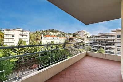 Apartment for sale in CANNES  - 3 rooms - 81 m&sup2; 