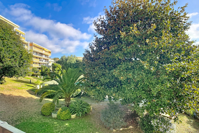 Appartement &agrave; vendre &agrave; ANTIBES La Constance-Le Puy - 4 pi&egrave;ces - 73 m&sup2; 