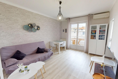 Appartement &agrave; louer &agrave; ANTIBES Lagare - 3 pi&egrave;ces - 50 m&sup2; 