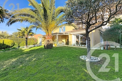 Maison &agrave; vendre avec jardin gard gard 