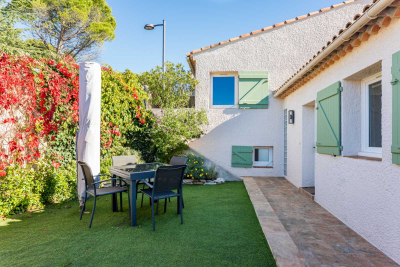 Maison &agrave; vendre &agrave; ROQUEFORT-LA-BEDOULE  - 6 pi&egrave;ces - 184 m&sup2; 