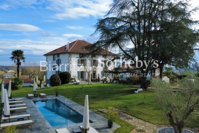 Maison &agrave; vendre &agrave; Guiche  - 11 pi&egrave;ces 405 m&sup2; 