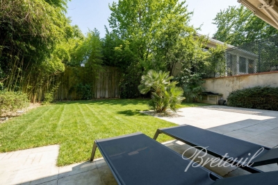 Appartement &agrave; vendre &agrave; NEUILLY SUR SEINE  - 6 pi&egrave;ces - 170 m&sup2; 