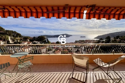 Apartment for sale in VILLEFRANCHE-SUR-MER  - 2 rooms - 57 m&sup2; 
