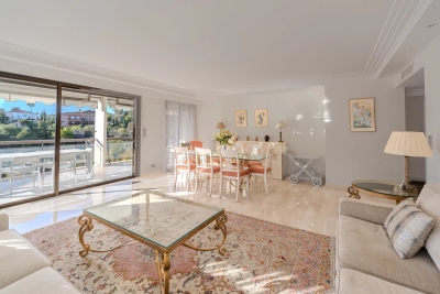 Appartement &agrave; vendre &agrave; CANNES Montfleury - 4 pi&egrave;ces - 116 m&sup2; 
