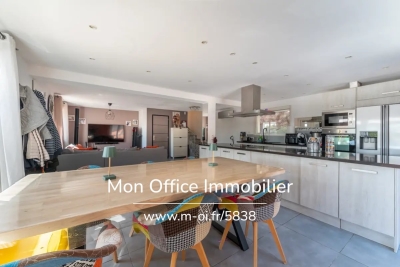 Maison &agrave; vendre &agrave; SEPTEMES-LES-VALLONS  - 4 pi&egrave;ces - 110 m&sup2; 