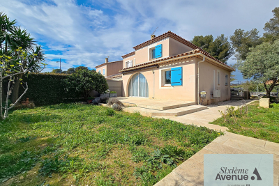 Maison &agrave; louer &agrave; SIX-FOURS-LES-PLAGES Le Brusc - 4 pi&egrave;ces - 98 m&sup2; 