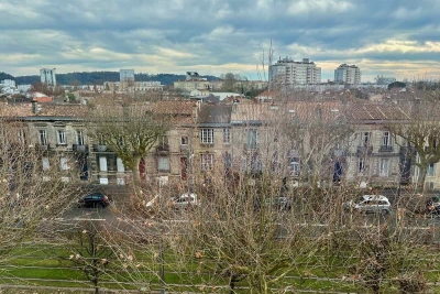 Appartement &agrave; vendre &agrave; BORDEAUX  - 2 pi&egrave;ces - 52 m&sup2; 